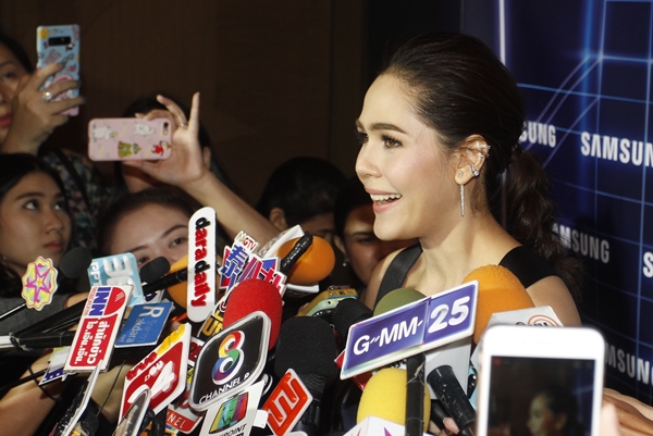 ชมพู่-งานแรก-ลูกแฝด