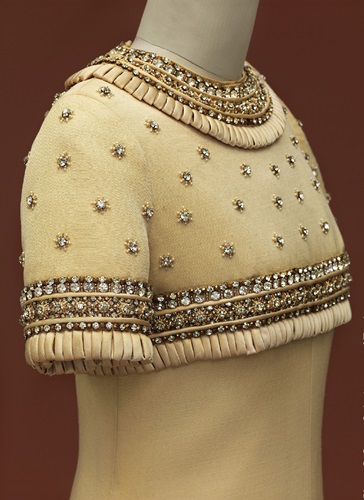 ฉลองพระองค์
